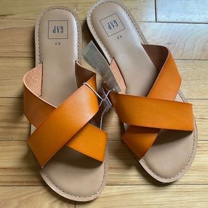 Gap slide sandals NWT
